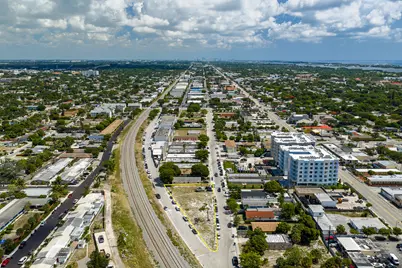 901 S H Street, Lake Worth Beach, FL 33460 - Photo 6