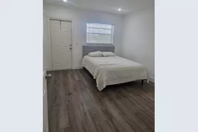 2100 Diana Drive #310, Hallandale Beach, FL 33009 - Photo 10