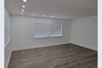 2100 Diana Drive #310, Hallandale Beach, FL 33009 - Photo 8