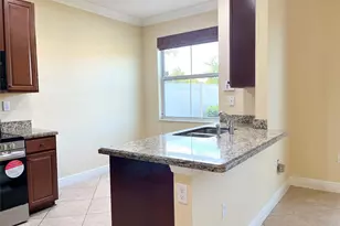 291 Lake Monterey Cir, Boynton Beach, FL 33426 - Photo 12