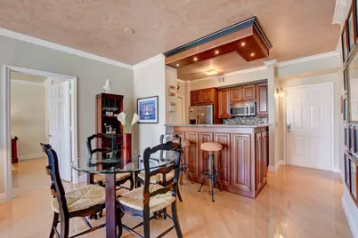 780 S Sapodilla Avenue #401, West Palm Beach, FL 33401 - Photo 2