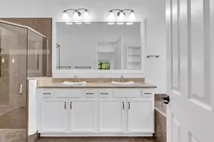 2680 NW 84th Way, Pembroke Pines, FL 33024 - Photo 40