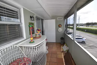 237 Saxony E, Delray Beach, FL 33446 - Photo 14