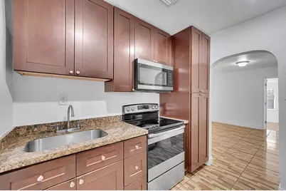 1646 NE 150th Street #1, Miami, FL 33181 - Photo 12