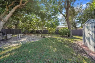 1646 NE 150th St, Miami, FL 33181 - Photo 26