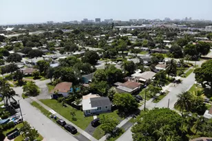 2480 NE 13th Terrace, Pompano Beach, FL 33064 - Photo 32
