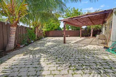 2480 NE 13th Terrace, Pompano Beach, FL 33064 - Photo 20