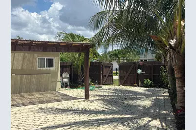 2480 NE 13th Terrace, Pompano Beach, FL 33064 - Photo 28