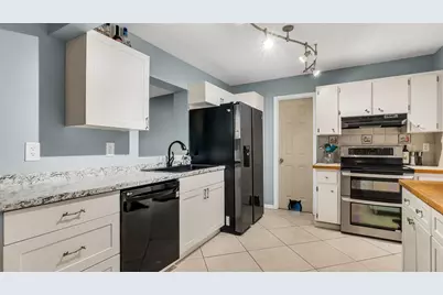 5298 2nd Road, Lake Worth, FL 33467 - Photo 2