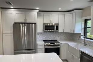 29 Bethesda Park Cir, Boynton Beach, FL 33435 - Photo 2