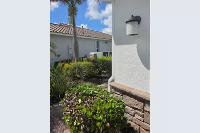 10239 SW Indian Lilac Trail, Port Saint Lucie, FL 34987 - Photo 2