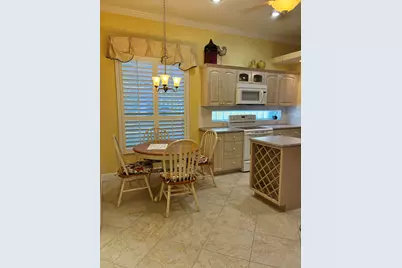 646 Venetto Court, Port Saint Lucie, FL 34986 - Photo 4
