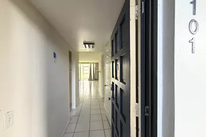 4266 Deste Court #101, Lake Worth, FL 33467 - Photo 4