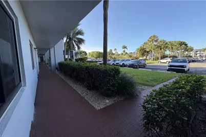 4266 Deste Court #101, Lake Worth, FL 33467 - Photo 16