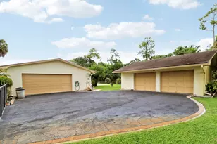 [Address not provided], West Palm Beach, FL 33411 - Photo 34