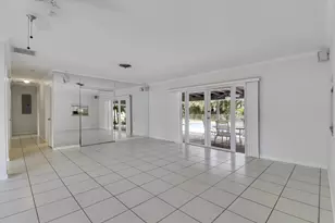[Address not provided], West Palm Beach, FL 33411 - Photo 18