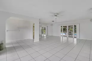 [Address not provided], West Palm Beach, FL 33411 - Photo 16