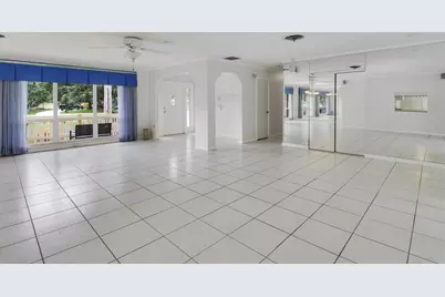 6824 Lakeside Road, West Palm Beach, FL 33411 - Photo 24