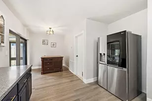 8370 NW 26th Pl, Sunrise, FL 33322 - Photo 10