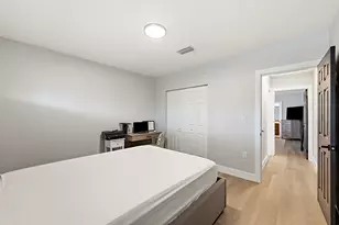 8370 NW 26th Pl, Sunrise, FL 33322 - Photo 18