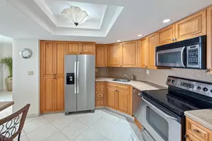 5080 N Ocean Dr, Singer Island, FL 33404 - Photo 14