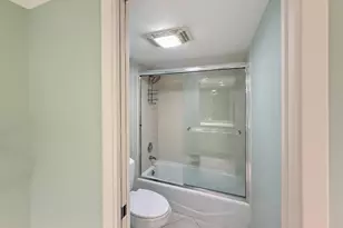 5080 N Ocean Dr, Singer Island, FL 33404 - Photo 20