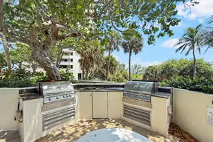 5080 N Ocean Dr, Singer Island, FL 33404 - Photo 32