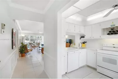 1501 S Ocean Boulevard #214, Pompano Beach, FL 33062 - Photo 2