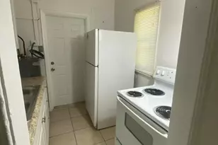 1448 NW 4th St, Fort Lauderdale, FL 33311 - Photo 10