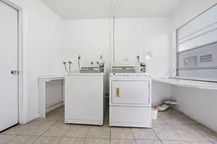 108 Greenbrier, West Palm Beach, FL 33417 - Photo 18