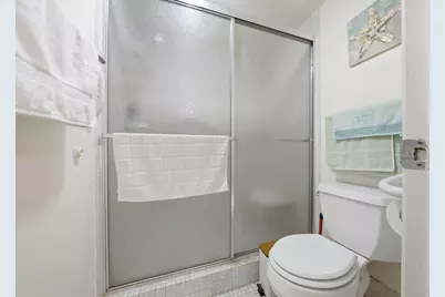 108 Greenbrier C, West Palm Beach, FL 33417 - Photo 14