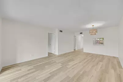 23 Abbey Lane #202, Delray Beach, FL 33446 - Photo 8