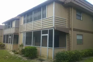 588 Brittany M, Delray Beach, FL 33446 - Photo 2