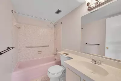 23 Abbey Lane #202, Delray Beach, FL 33446 - Photo 12