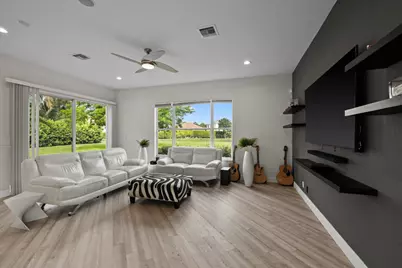 1215 Creekside Drive, Wellington, FL 33414 - Photo 14