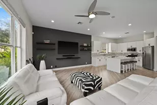 1215 Creekside Dr, Wellington, FL 33414 - Photo 16
