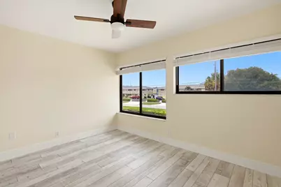 412 Southwind Drive #E2, North Palm Beach, FL 33408 - Photo 12