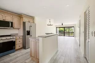 412 Southwind Dr, North Palm Beach, FL 33408 - Photo 4