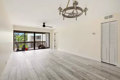 412 Southwind Drive #E2, North Palm Beach, FL 33408 - Photo 8