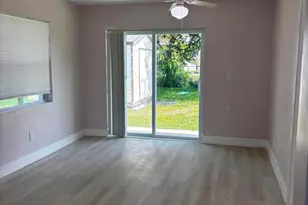 450 SW Eyerly Ave, Port Saint Lucie, FL 34983 - Photo 28
