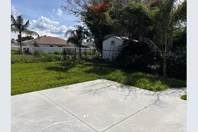 450 SW Eyerly Avenue, Port Saint Lucie, FL 34983 - Photo 34