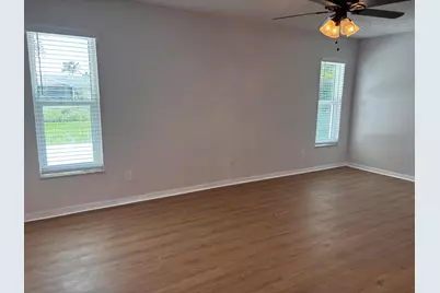 450 SW Eyerly Avenue, Port Saint Lucie, FL 34983 - Photo 12