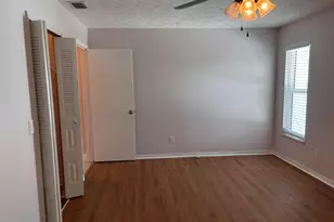 450 SW Eyerly Ave, Port Saint Lucie, FL 34983 - Photo 14