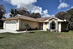 3053 SE Wake Rd, Port Saint Lucie, FL 34984 - Photo 2