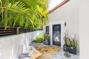 290 NW 6th St, Boca Raton, FL 33432 - Photo 70