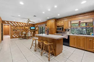 4201 SW 102nd Ave, Davie, FL 33328 - Photo 14