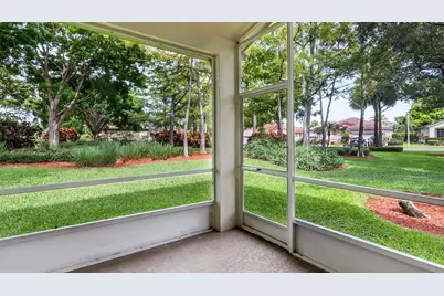8754 NW 75th Place, Tamarac, FL 33321 - Photo 28