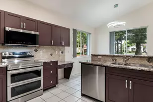 8754 NW 75th Pl, Tamarac, FL 33321 - Photo 28