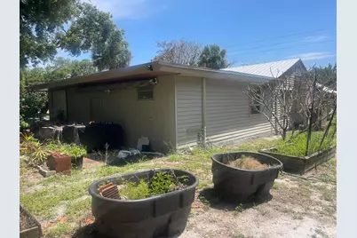 2509 N Old Dixie Highway, Fort Pierce, FL 34946 - Photo 14