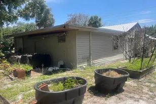2509 N Old Dixie Hwy, Fort Pierce, FL 34946 - Photo 14